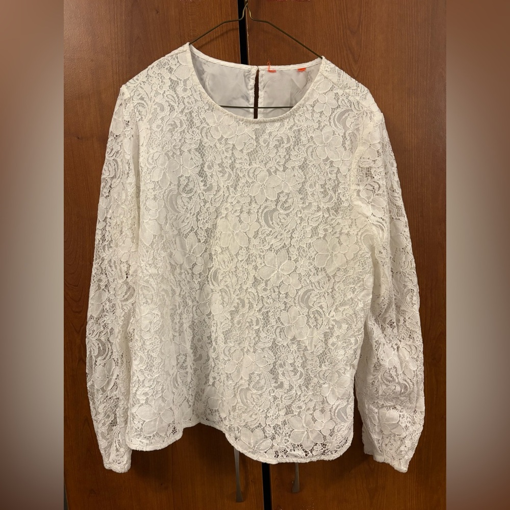 Joe Fresh White Lace Blouse – Floral Pattern – Size M